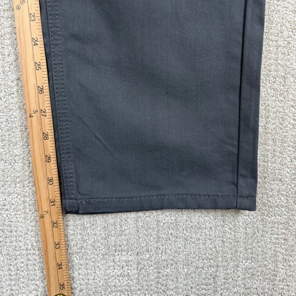 Levis item new